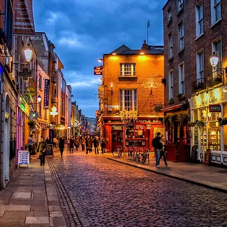 Beautiful Templebar Penthouse Apartment