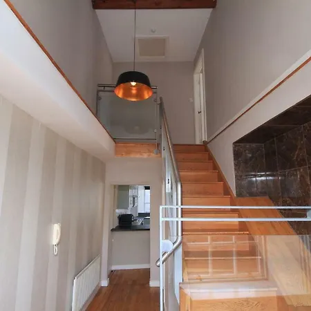 Beautiful Templebar Penthouse